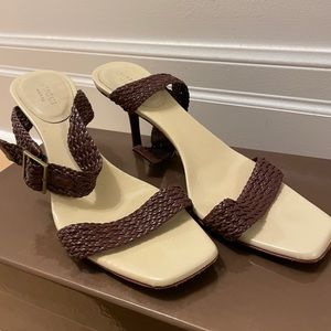 GUCCI brown woven leather heels
